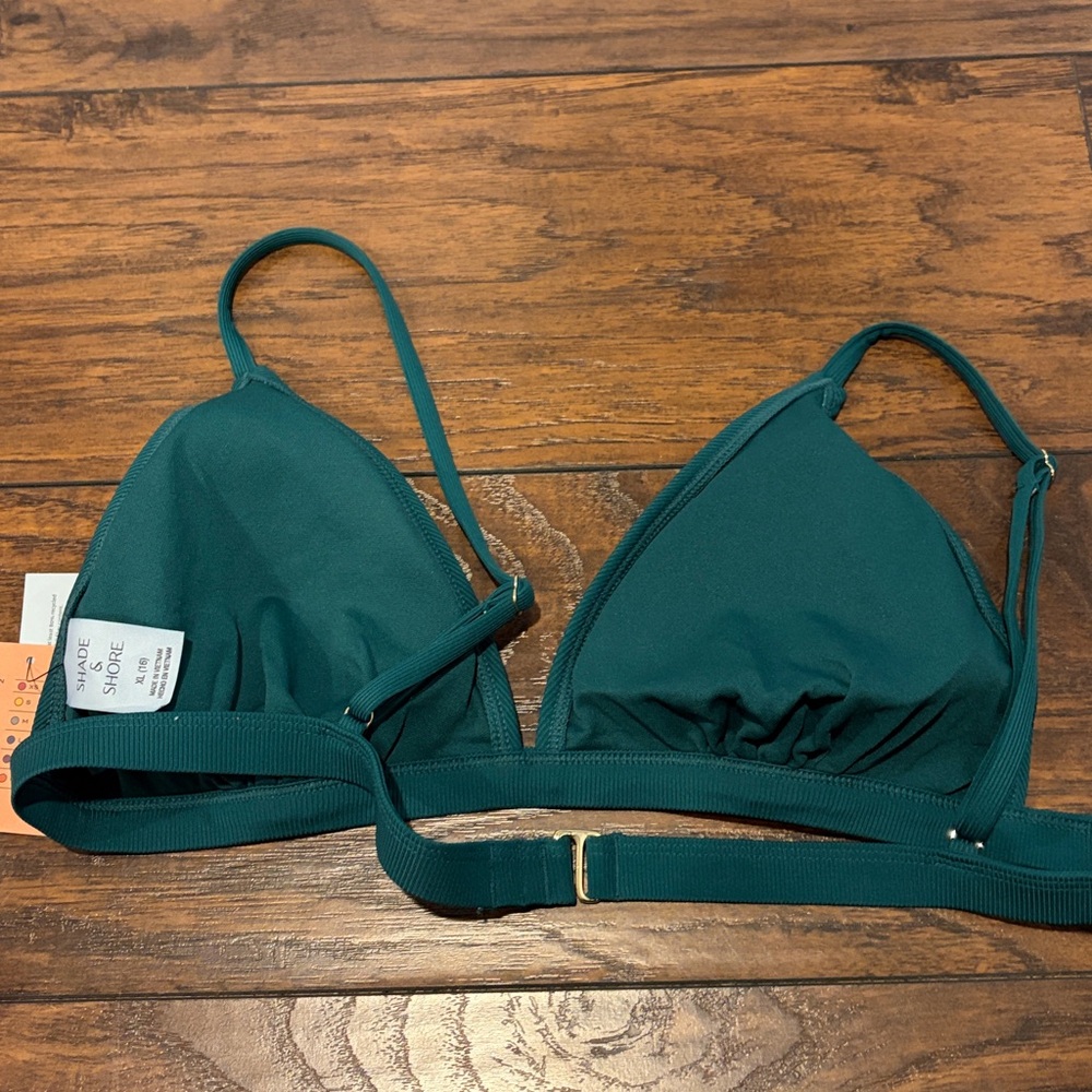 Shade&Shore Medium Green swim Top NWT **$1 if you buy w/ a regular priced item** - Picture 4 of 6